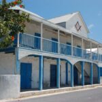 Hangulatos színes házacskák Grand Turk szigeten