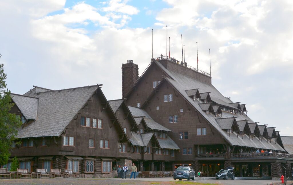 Kék Utazó Yellowstone Nemzeti Park szállásajánló - Hol érdemes megszállni a Yellowstone Nemzeti Park közelében?