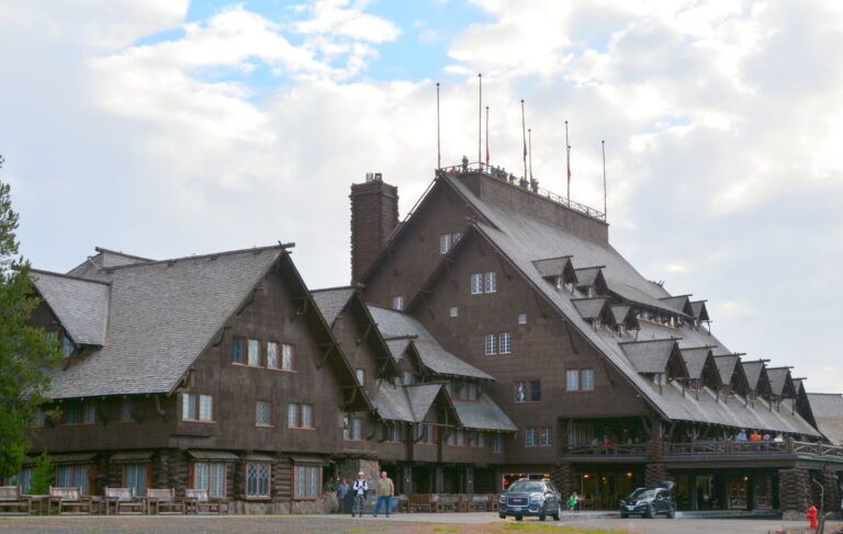 Kék Utazó Yellowstone Nemzeti Park szállásajánló - Hol érdemes megszállni a Yellowstone Nemzeti Park közelében?