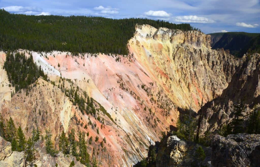 Kék Utazó - Yellowstone Nemzeti Park látnivalók - Grand Canyon
