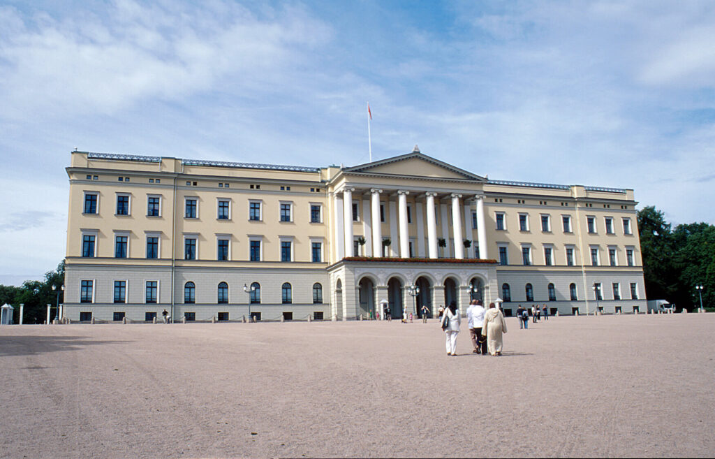kekutazo - Oslo Látnivalók - Királyi palota