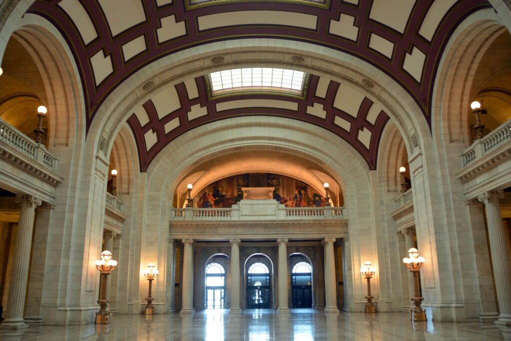 Kék Utazó - Ohio állam, USA látnivalók - Cleveland - Cuyahoga County Courthouse / Cuyahoga Városháza