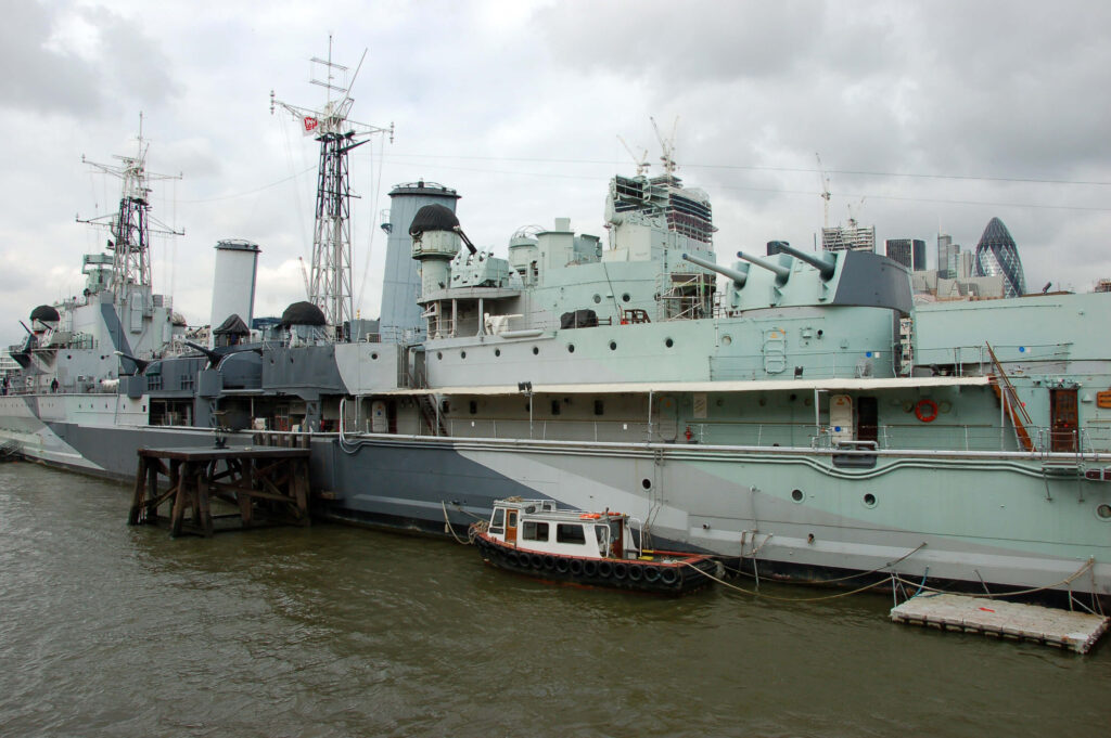 Kék Utazó - Egyesült Királyság látnivalók - London - HMS Belfast
