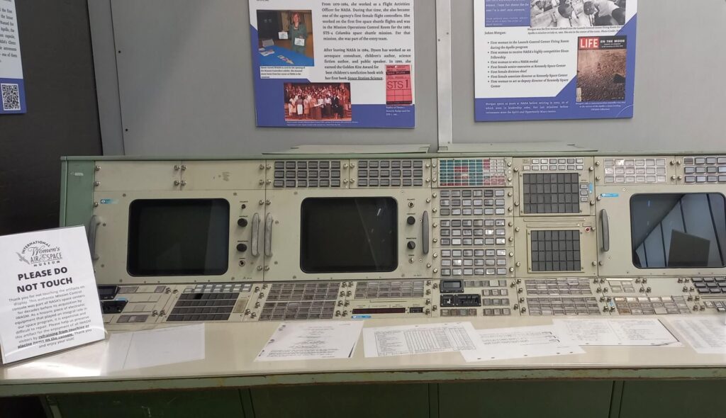 Kék Utazó - Ohio állam, USA látnivalók - Cleveland -International Women’s Air & Space Museum