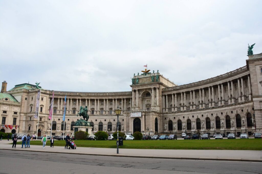 Kék Utazó - Bécs látnivalók - Hofburg