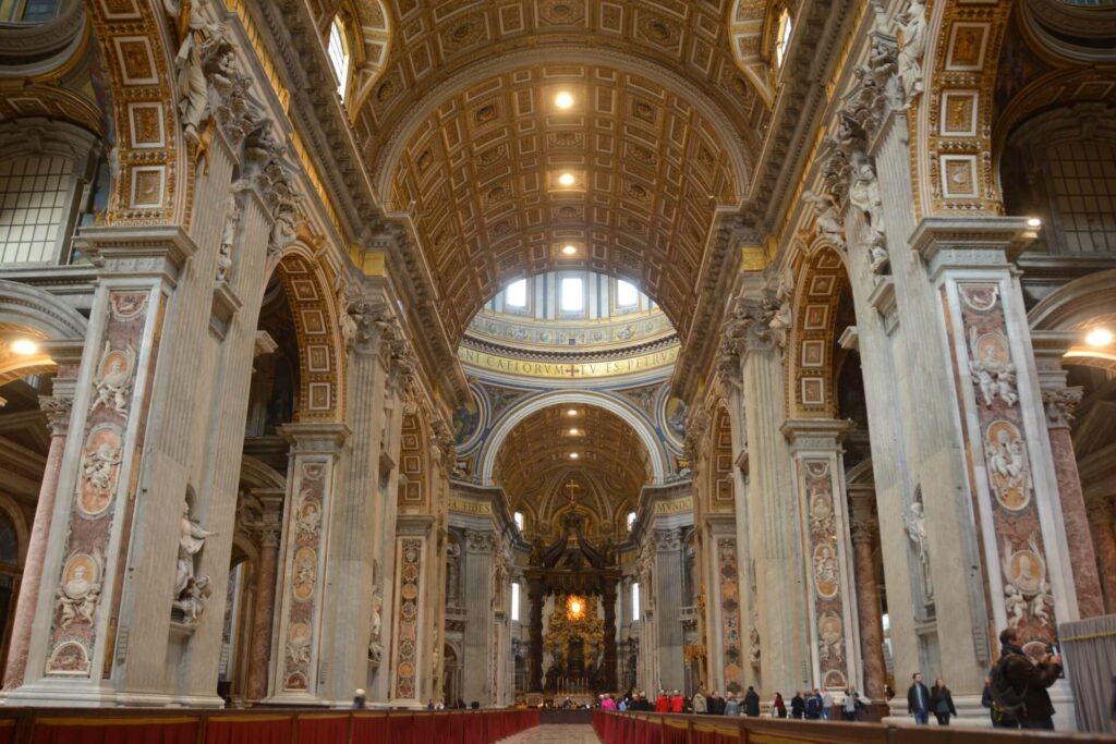 Kék Utazó - Róma látnivalók - Vatikán - Szent Péter Bazilika