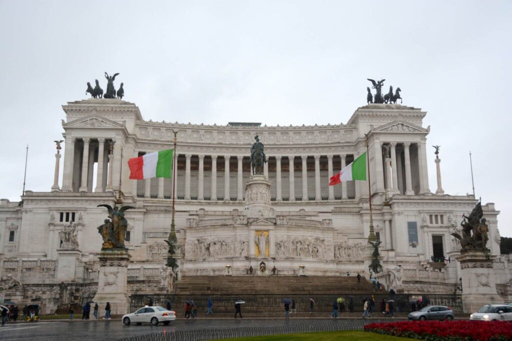 Kék Utazó - Róma látnivalók - Viktor Emánuel emlékmű