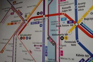 Kék Utazó - Hogyan juthatsz el a budapesti Liszt Ferenc reptérre