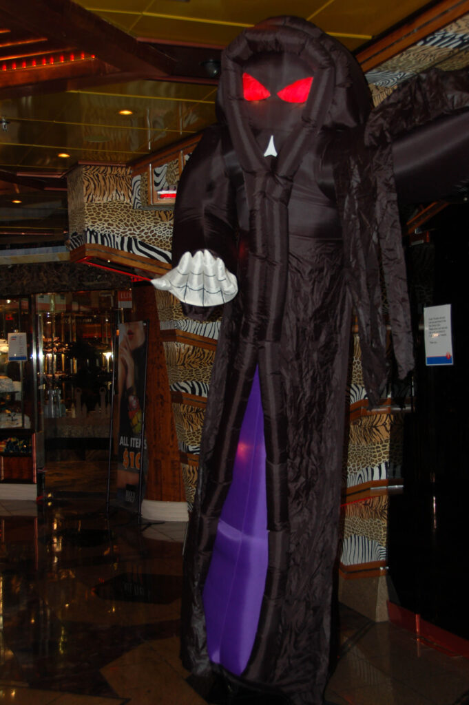 Kék Utazó - Halloween története dekorációk