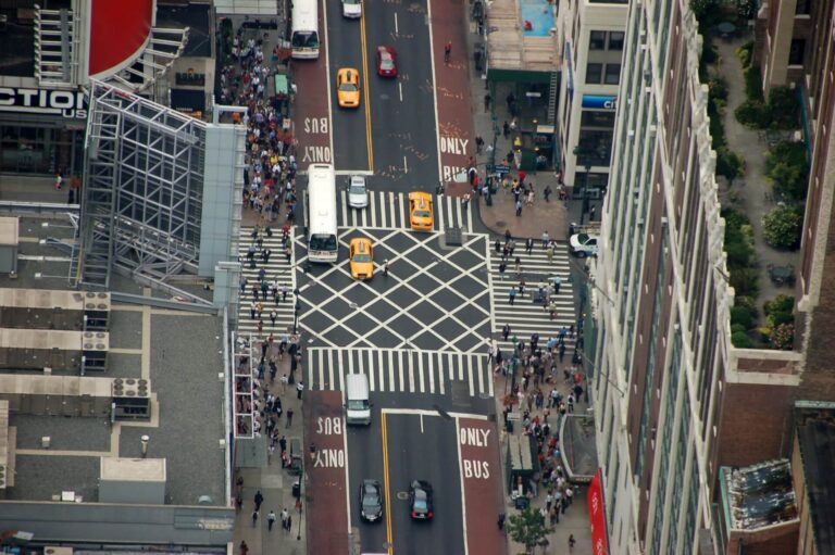 Kék Utazó - közösségi közlekedéssel bejárható városok