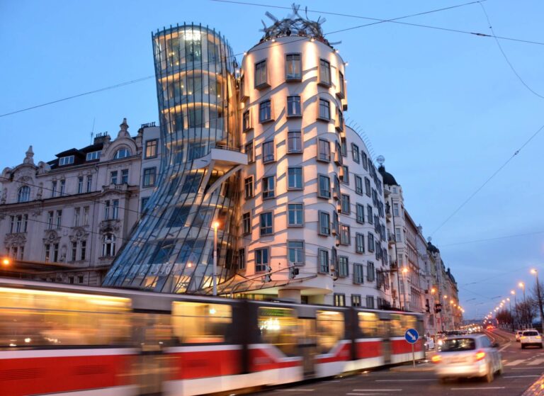 Kék Utazó - közösségi közlekedéssel bejárható városok - Prága tömegközlekedés