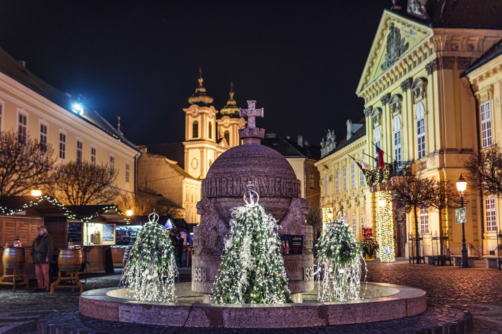 Kék Utazó - Székesfehérvár Adventi vásár