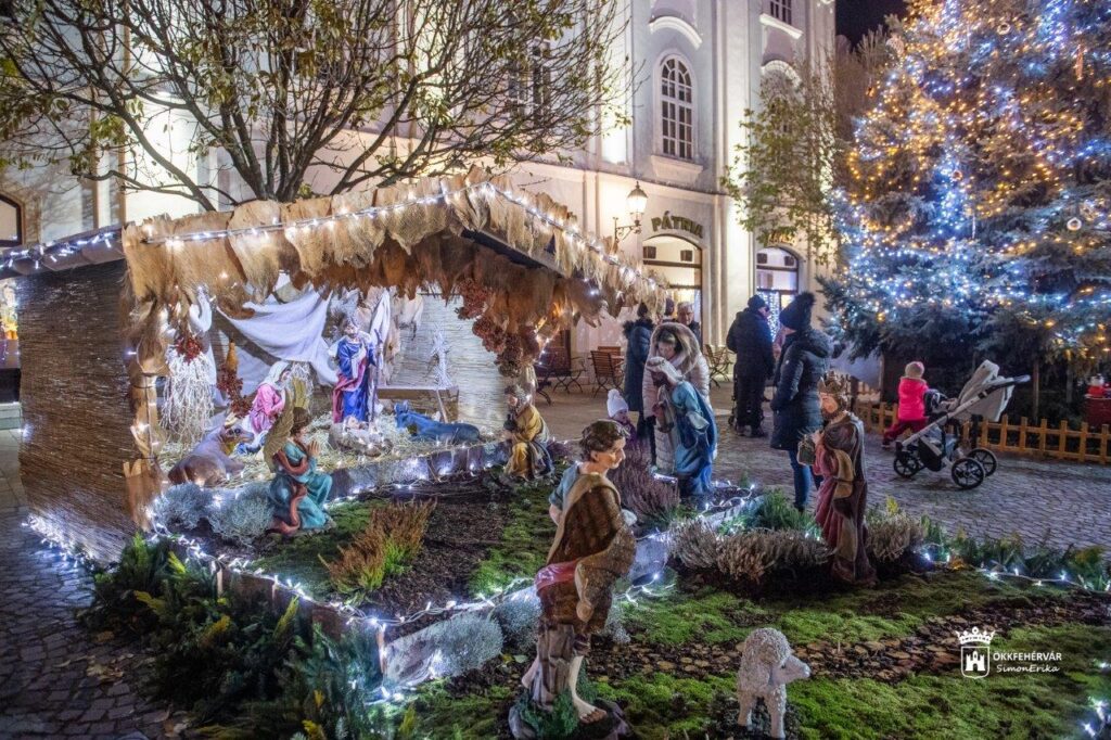 Kék Utazó - Székesfehérvár Adventi vásár