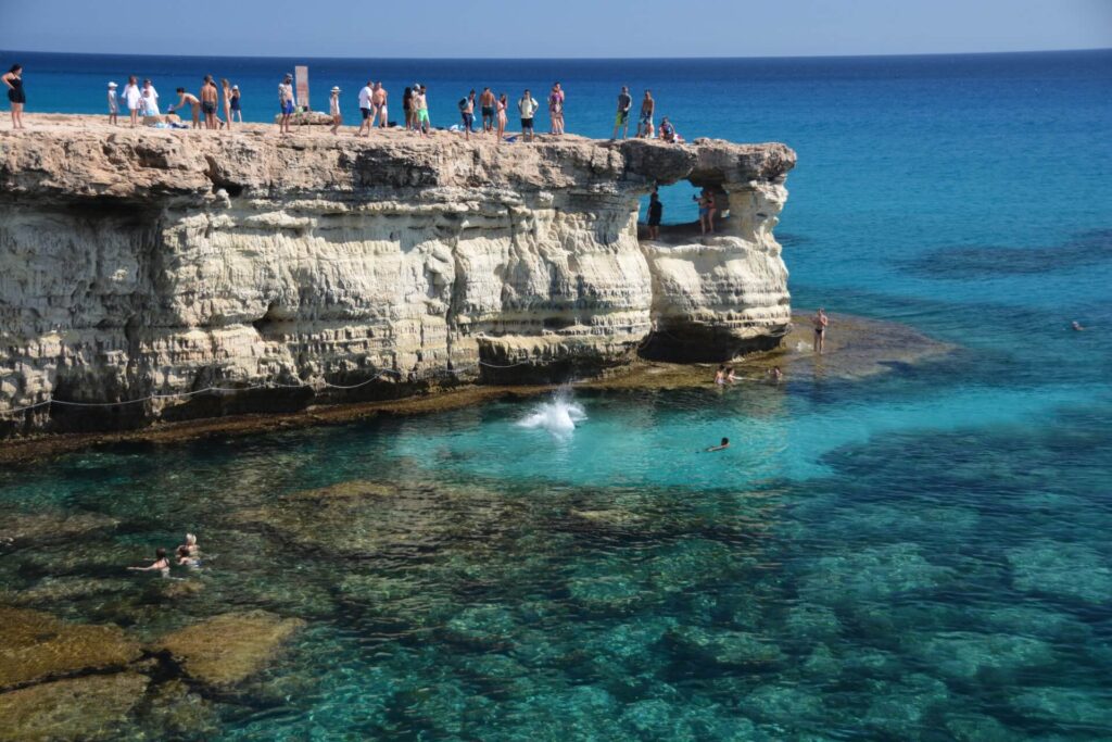 Kék Utazó - Munkaszüneti napok 2026 Ciprus