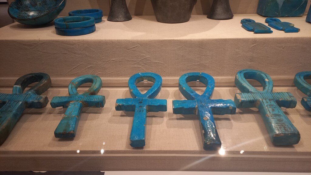 Kék Utazó - Egyiptom - Kairó - Civilizációs múzeum