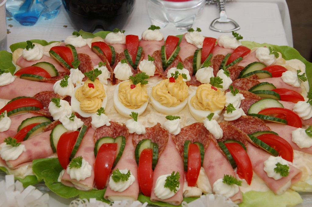 Kék Utazó - Húsvéti lakoma