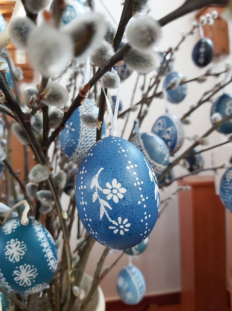 Kék Utazó - Festett húsvéti tojások