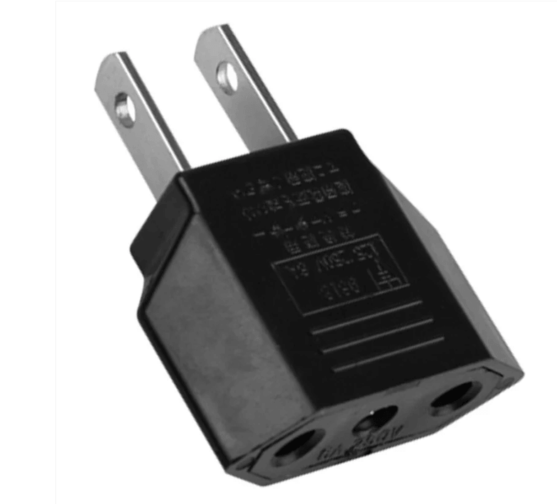 Kék Utazó - Toronto Top 10 látnivaló - konnektor adapter